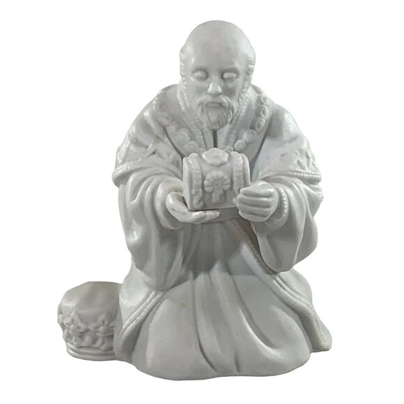 Avon Other - Avon Nativity Collectibles The Magi Melchior Figurine Vintage Porcelain 1982